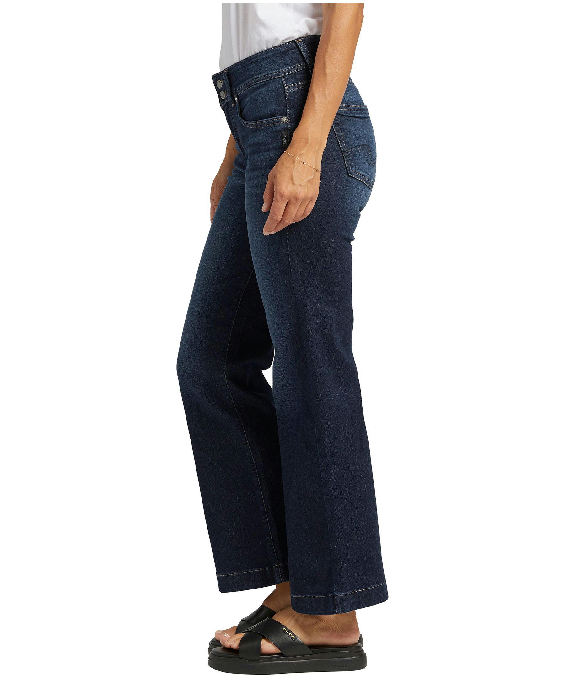 Silver Women's Suki Mid Rise Wide Leg Trouser Jeans