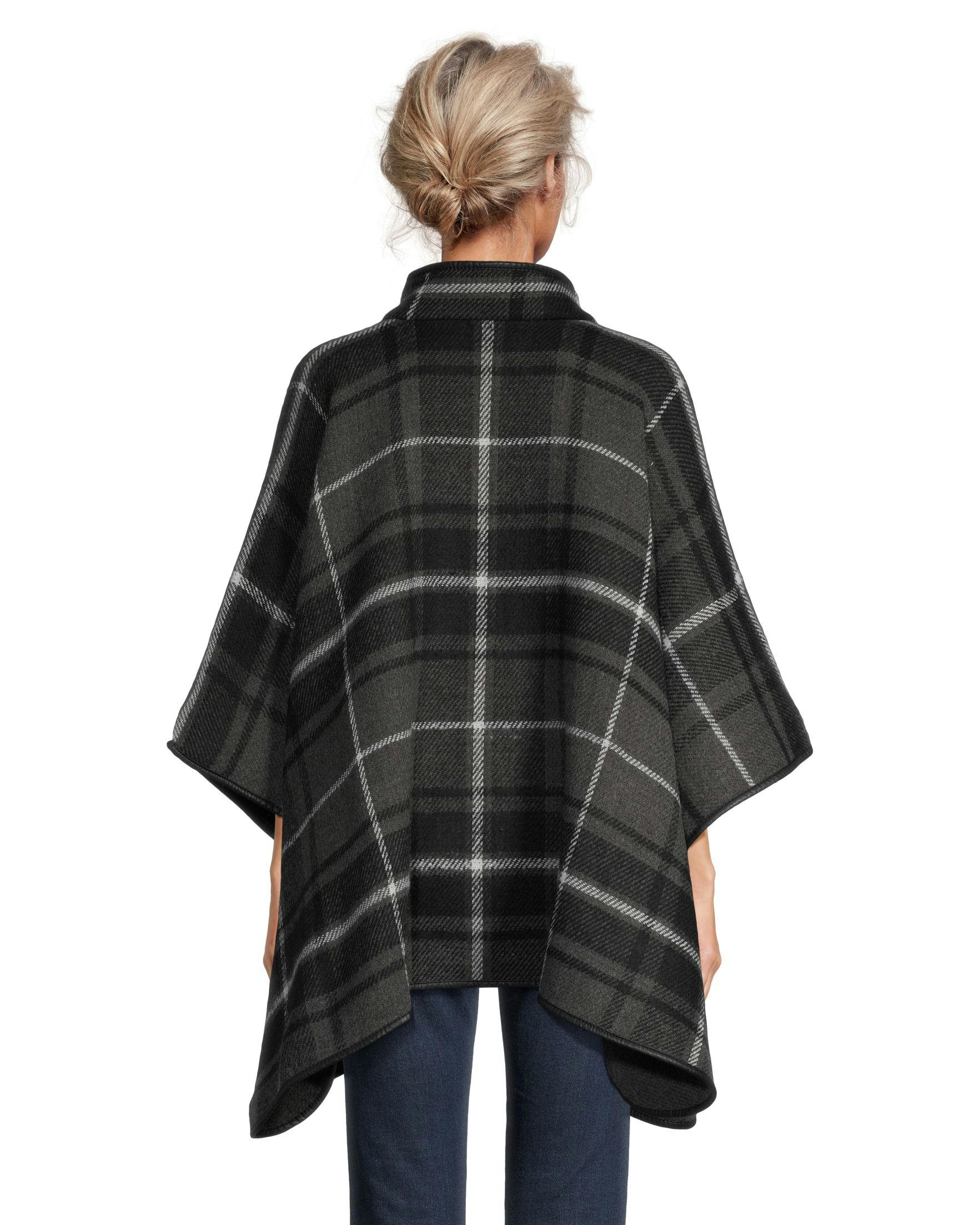 Denver Hayes Women's Cozy Plaid Ruana