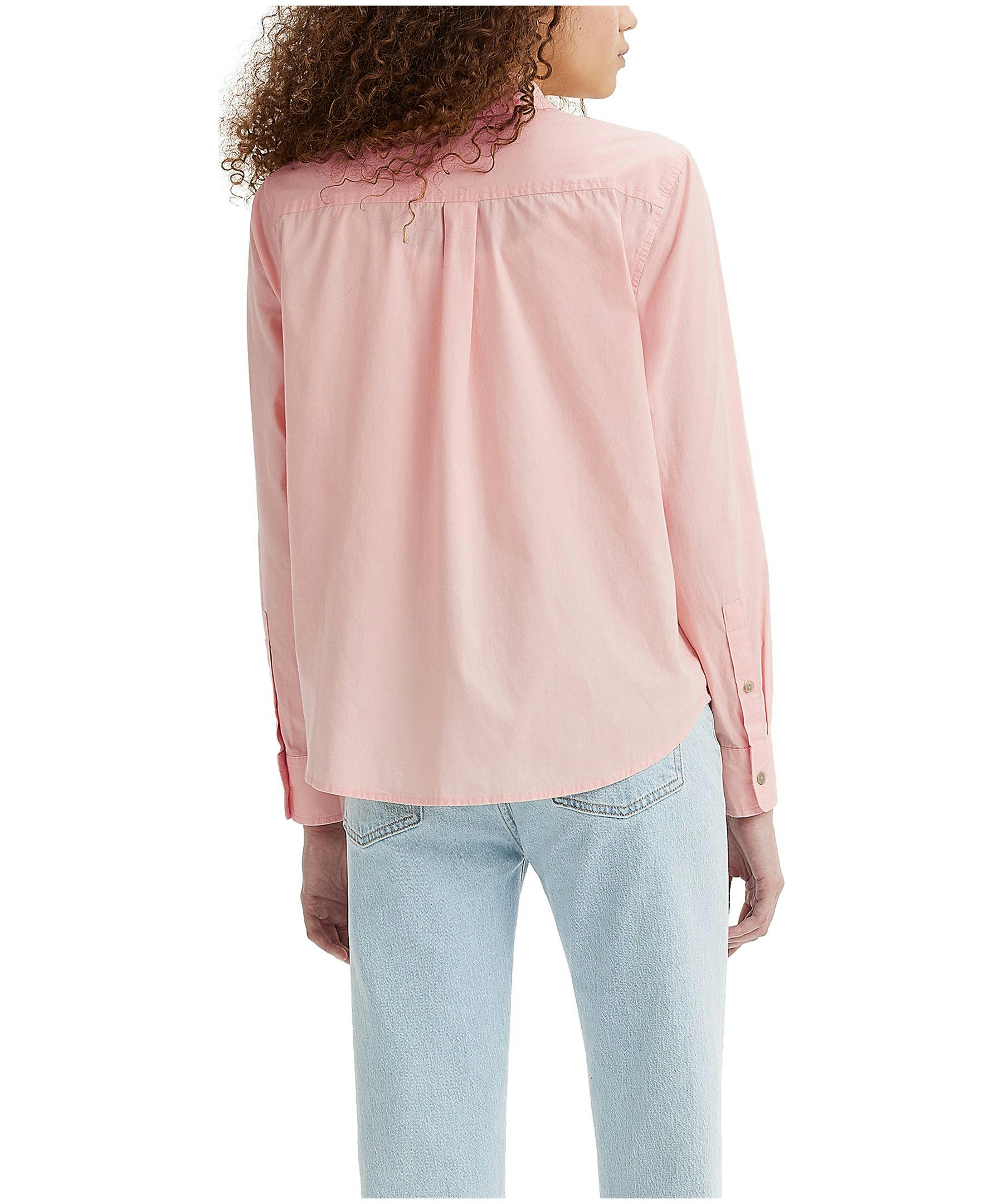 Levi's Women's Classic Fit Button Down Shirt