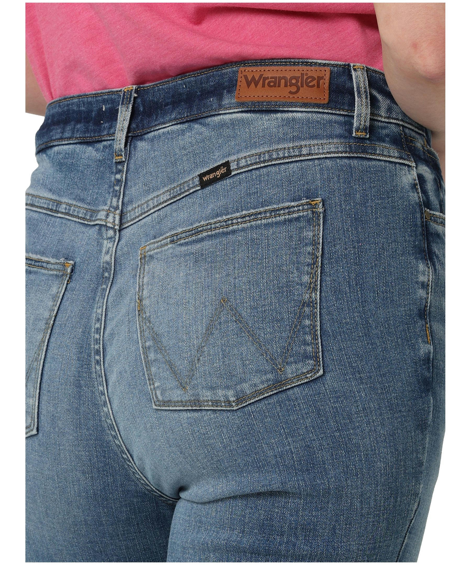 Wrangler Women's Rodeo High Rise Straight Leg Crop Jeans