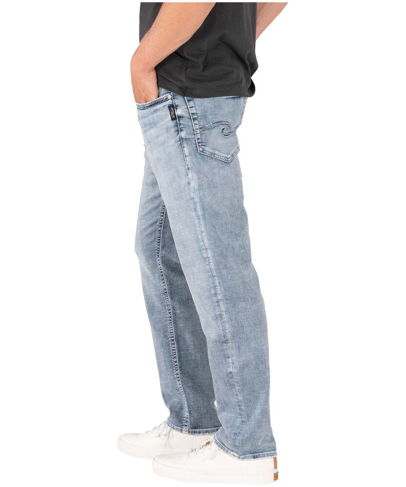 Silver Men's Eddie Relaxed Fit Tapered Light Wash Jeans