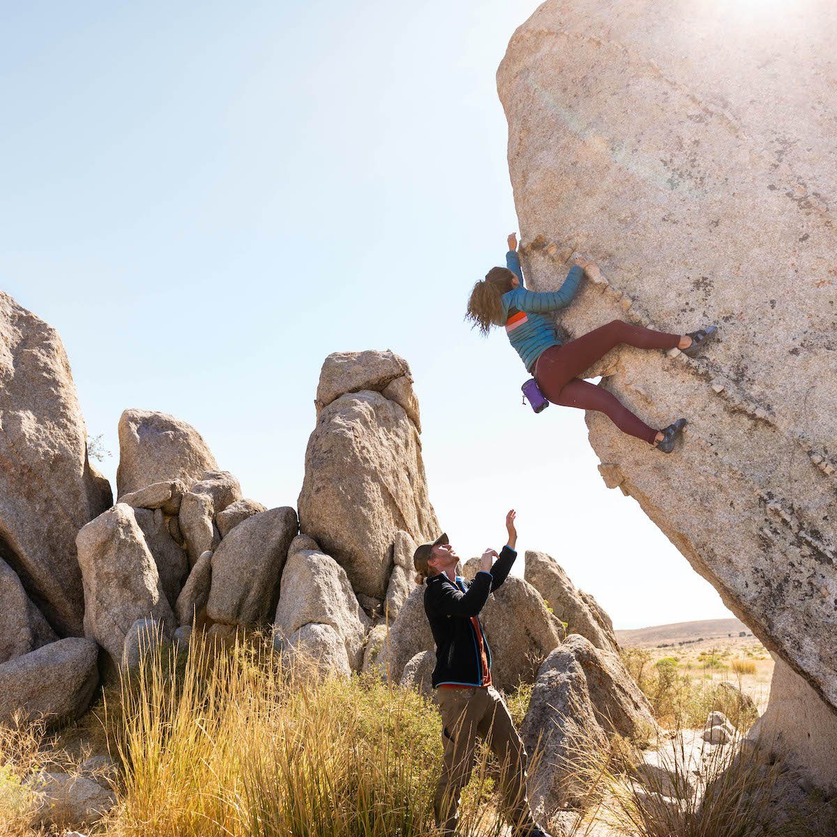 Fuego Hooded Down Jacket - Women's