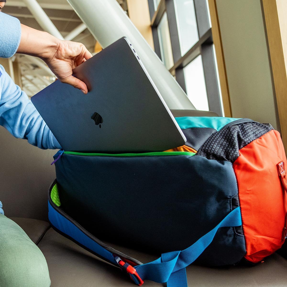 Uyuni 46L Duffel - Del Día