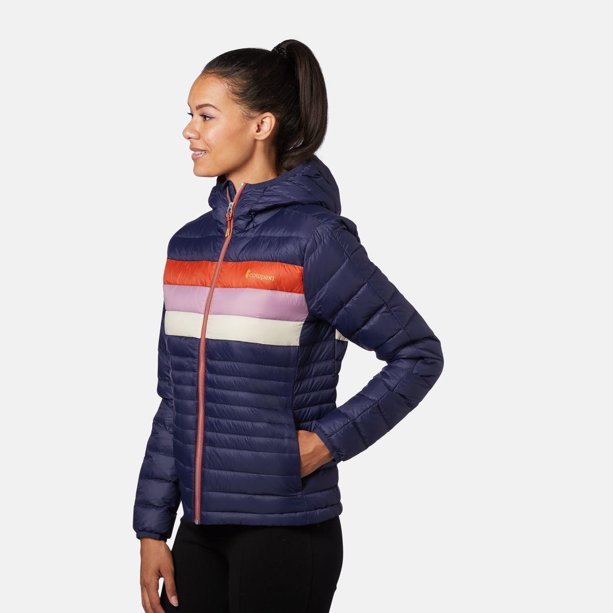 Fuego Hooded Down Jacket - Women's