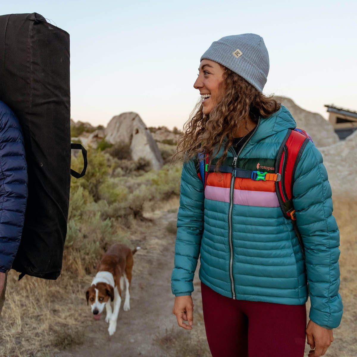 Fuego Hooded Down Jacket - Women's