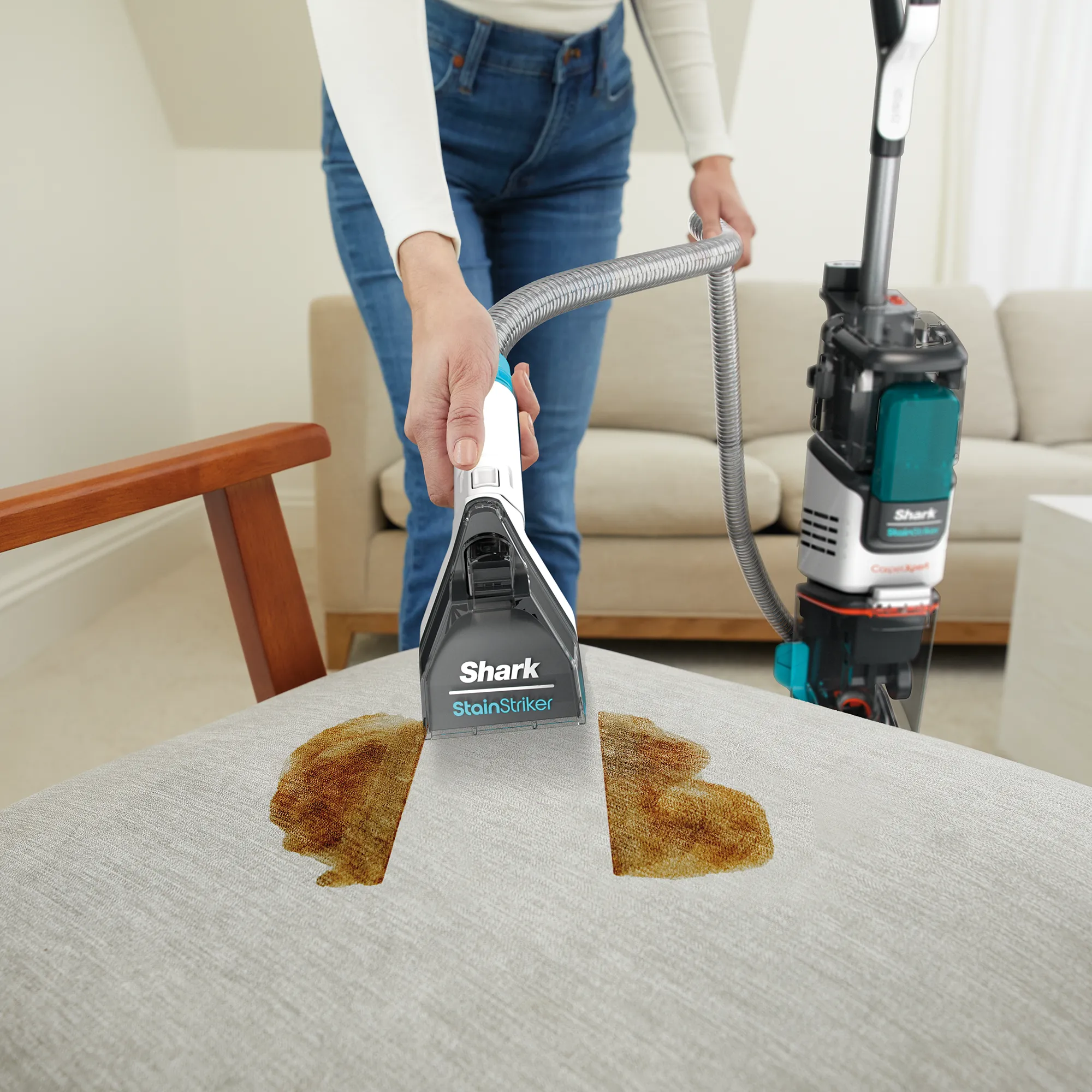 Shark CarpetXpert Deep Carpet Cleaner with Built-In StainStriker