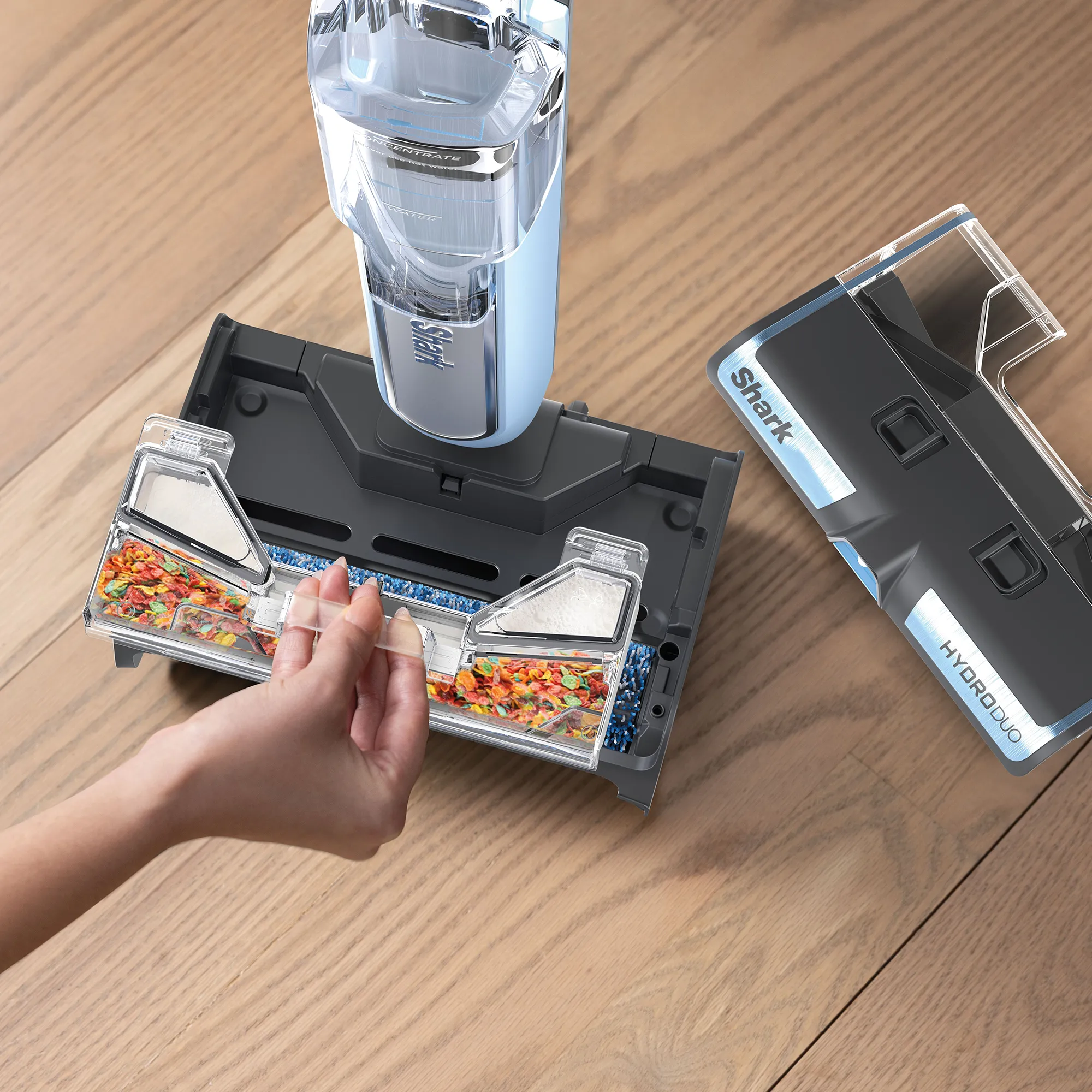 Shark HydroDuo with Dirt-Reveal Technology