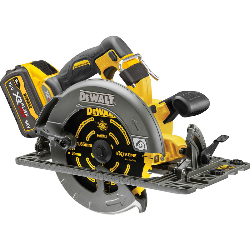 DeWalt DCS579 54V XR FlexVolt High Power 190mm Circular Saw 2 x 9.0Ah