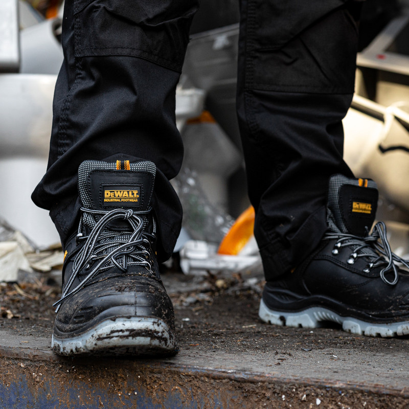 DeWalt Laser Safety Boots Size 11