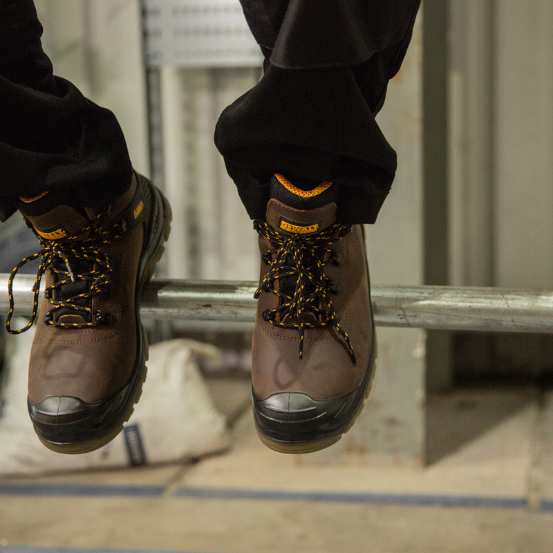 DeWalt Newark Waterproof Safety Boots Dark Brown Size 7