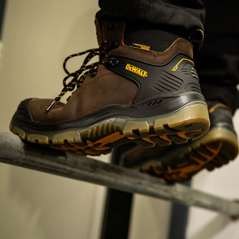 DeWalt Newark Waterproof Safety Boots Dark Brown Size 10
