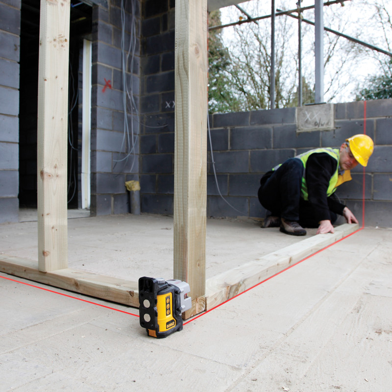 DeWalt DW089K-XJ 3 Way Self-Levelling Multi-Line Red Laser Level