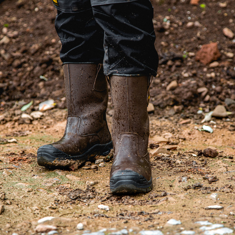 DeWalt Haines Waterproof Safety Rigger Boots Size 9