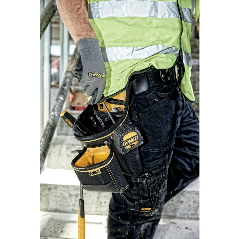 DeWalt Tool Storage Nail & Hammer Pouch