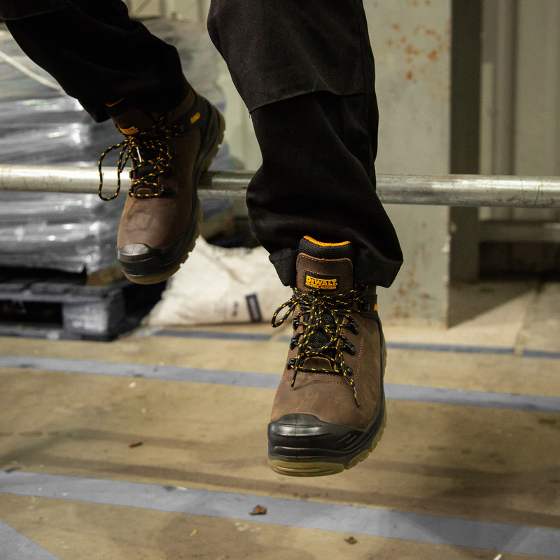 DeWalt Newark Waterproof Safety Boots Dark Brown Size 10