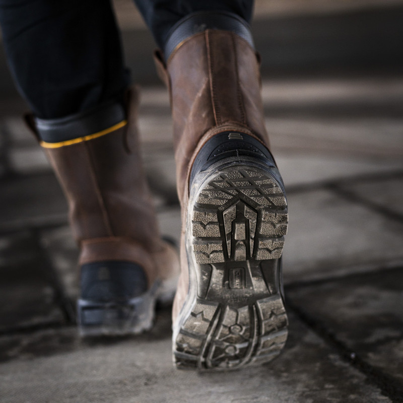 DeWalt Millington PU Rigger Safety Boots Size 8