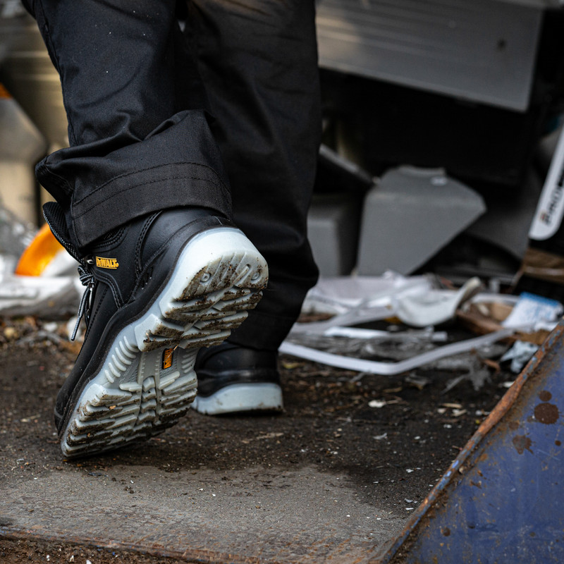 DeWalt Laser Safety Boots Size 11