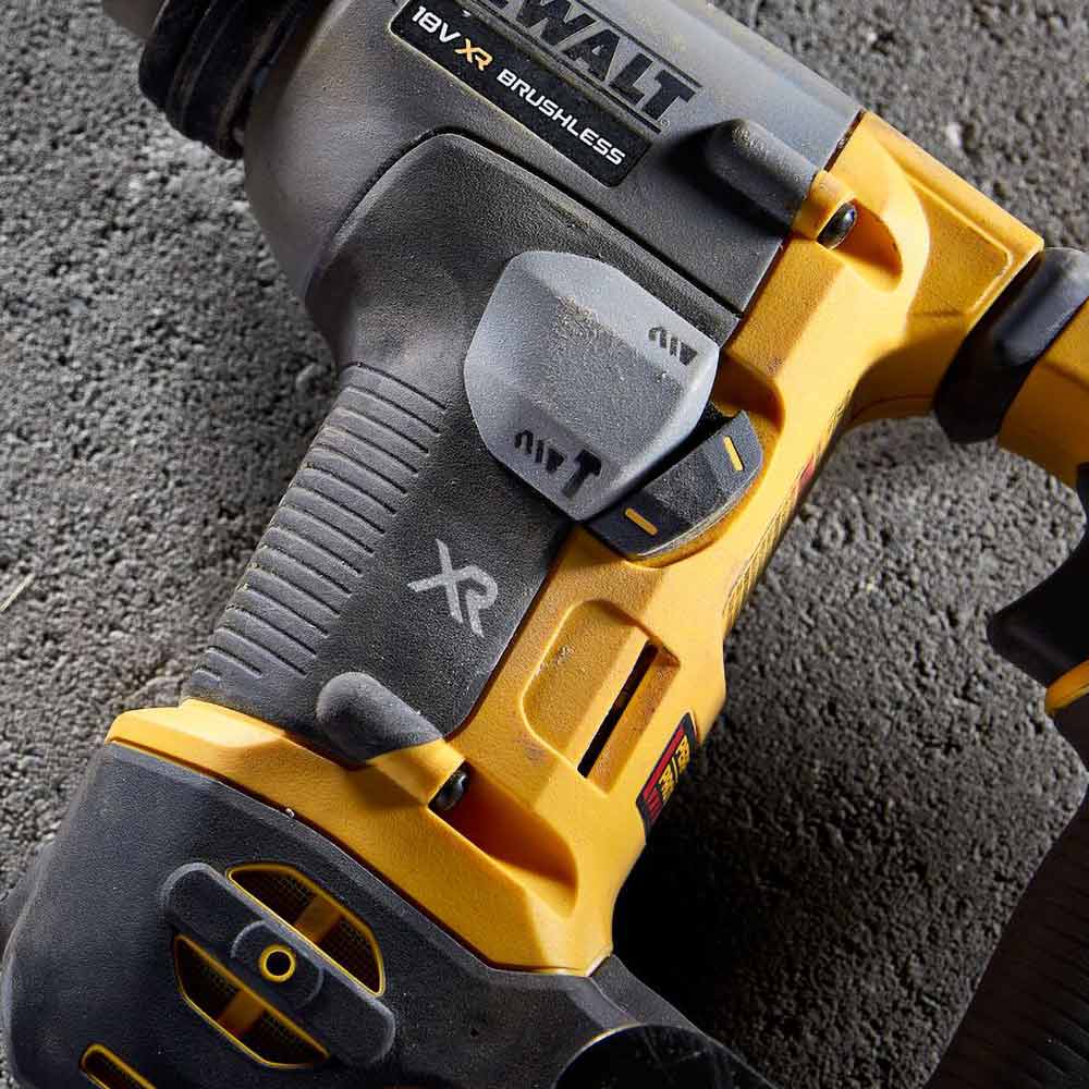 DEWALT 18V 1 x 5.0Ah SDS+ Rotary Hammer Kit DCH172P1-XE