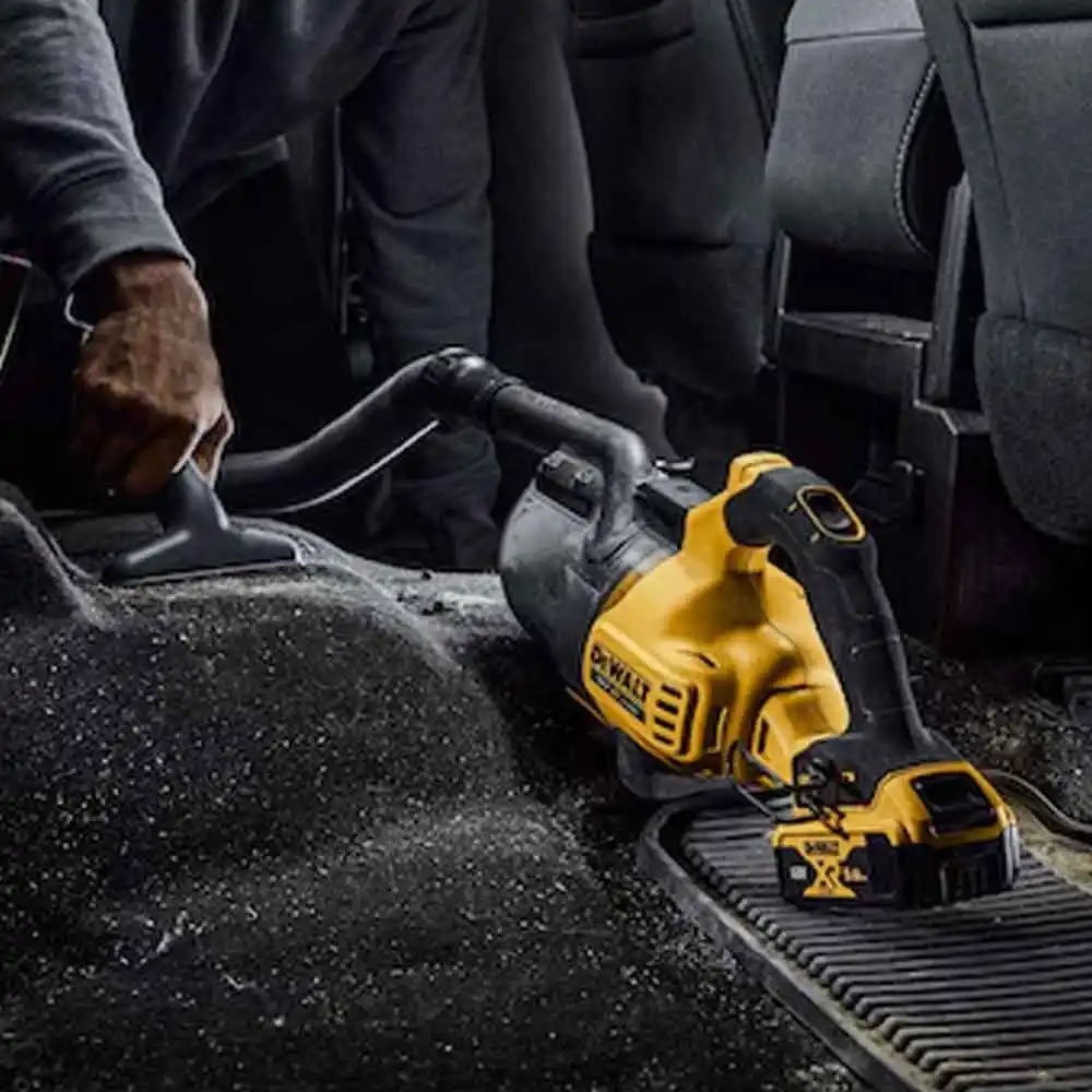 DEWALT 18V Brushless XR Stick Vacuum Skin DCV501LN-XJ