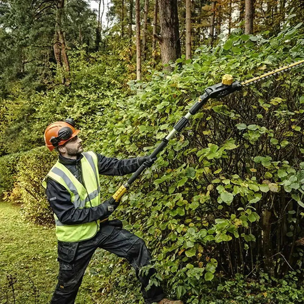 DEWALT 18V XR Brushless 55cm (22") Pole Hedge Trimmer Skin DCMPH566N-XE