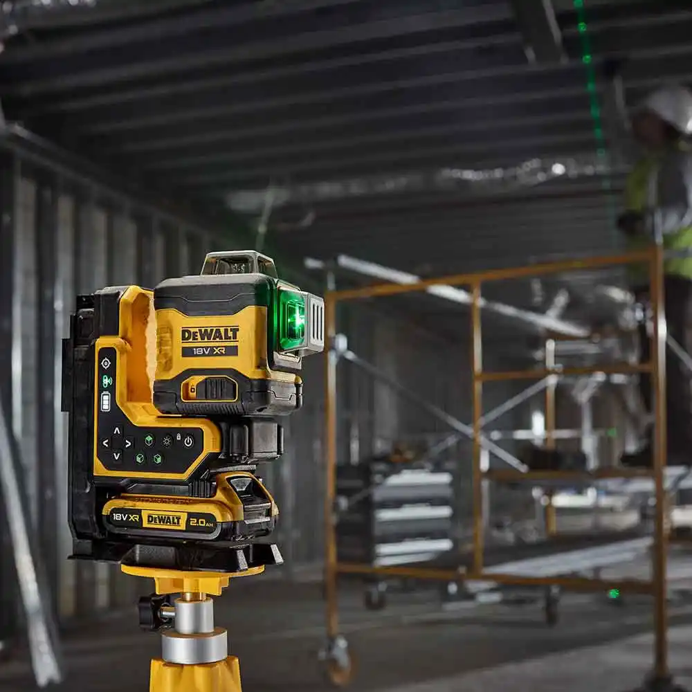 DEWALT 18V XR 3 x 360 Degree 1 x 2.0Ah Multiline Green Laser Level with Remote DCLE34035D1-XE