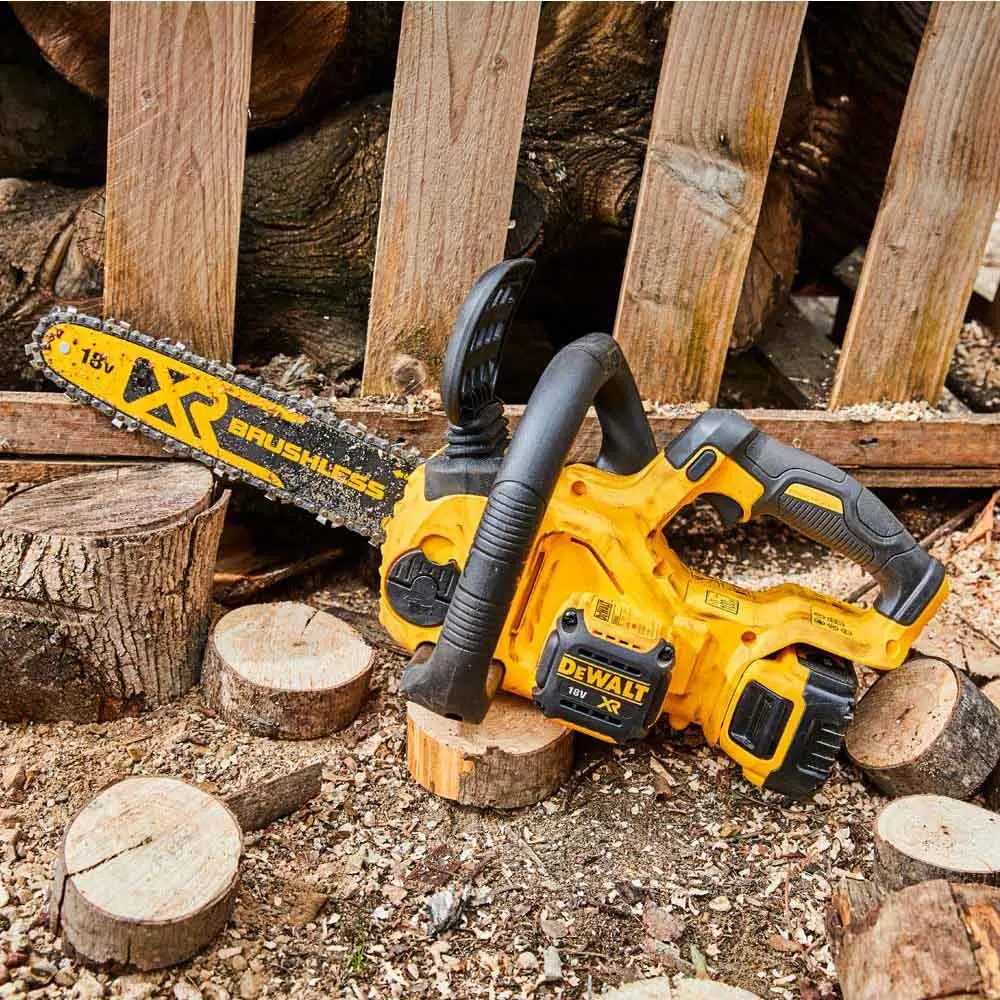 DEWALT 18V XR Brushless 30cm (12") Chainsaw Skin DCM565N-XE