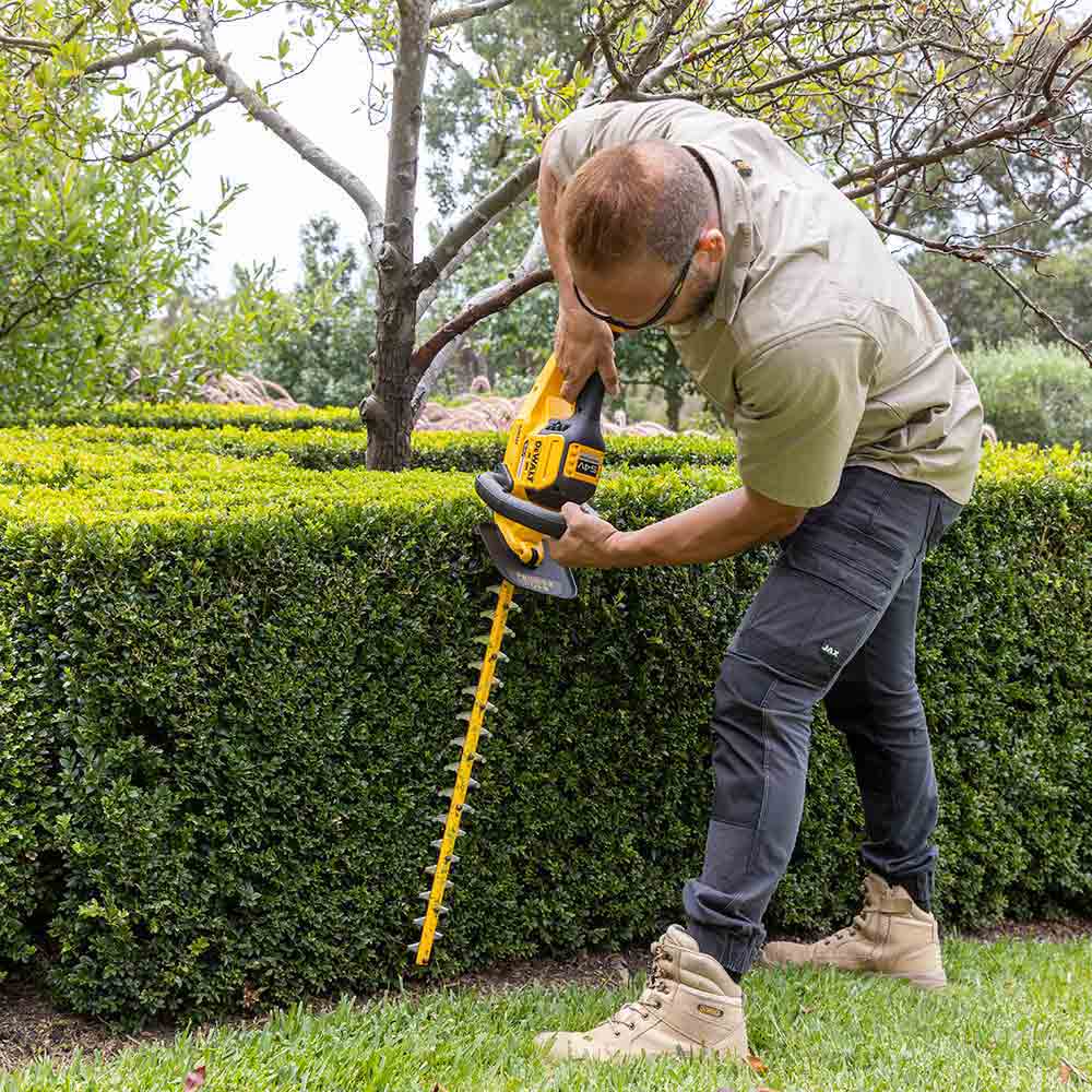 DEWALT 54V 660mm Hedge Trimmer Skin DCMHT573N-XE