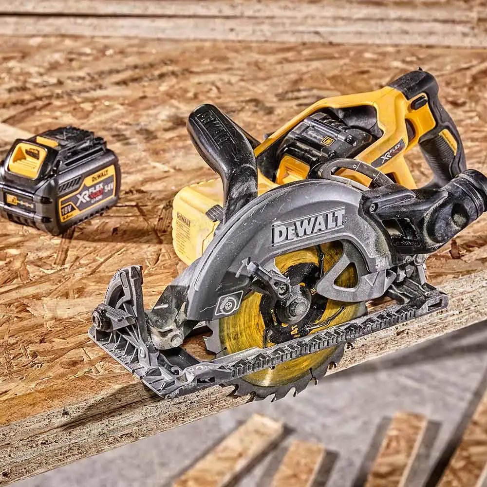 DEWALT 54V Brushless XR FLEXVOLT 190mm Circular Saw Skin DCS577N-XJ
