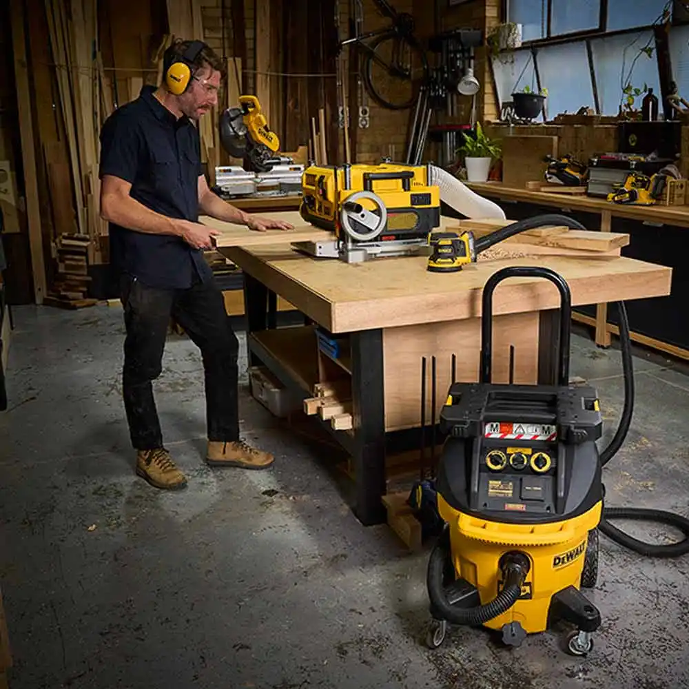 DEWALT 1800W 330mm Thicknesser DW735-XE
