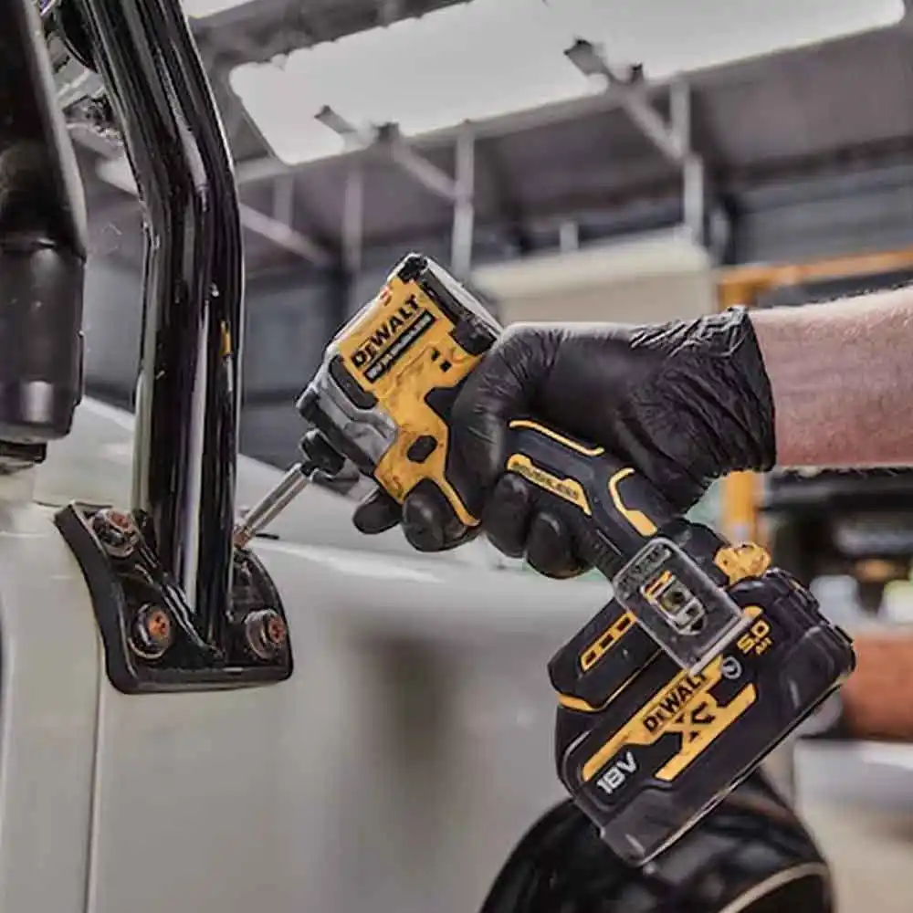 DEWALT 18V Brushless 3 Speed Compact Impact Driver Skin DCF850N-XJ