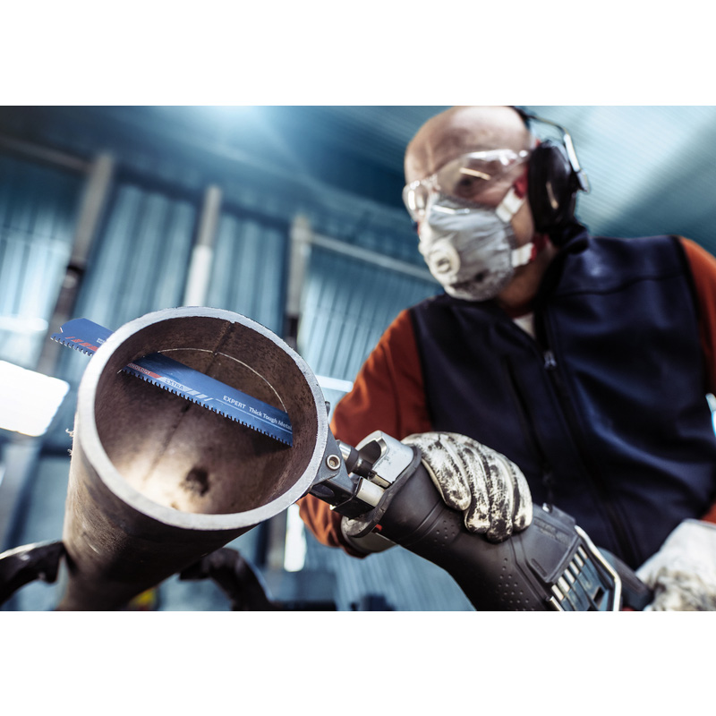 Bosch EXPERT Thick Tough Metal Carbide Sabre Saw Blade S1155CHC