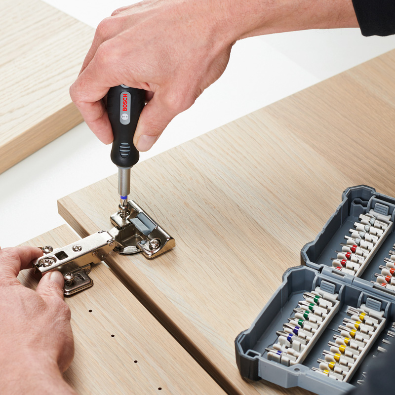 Bosch 45 Piece Mixed Screwdriver Bit Set + Handle