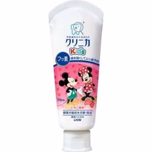 LION Clinica Kids Toothpaste Strawberry 60g