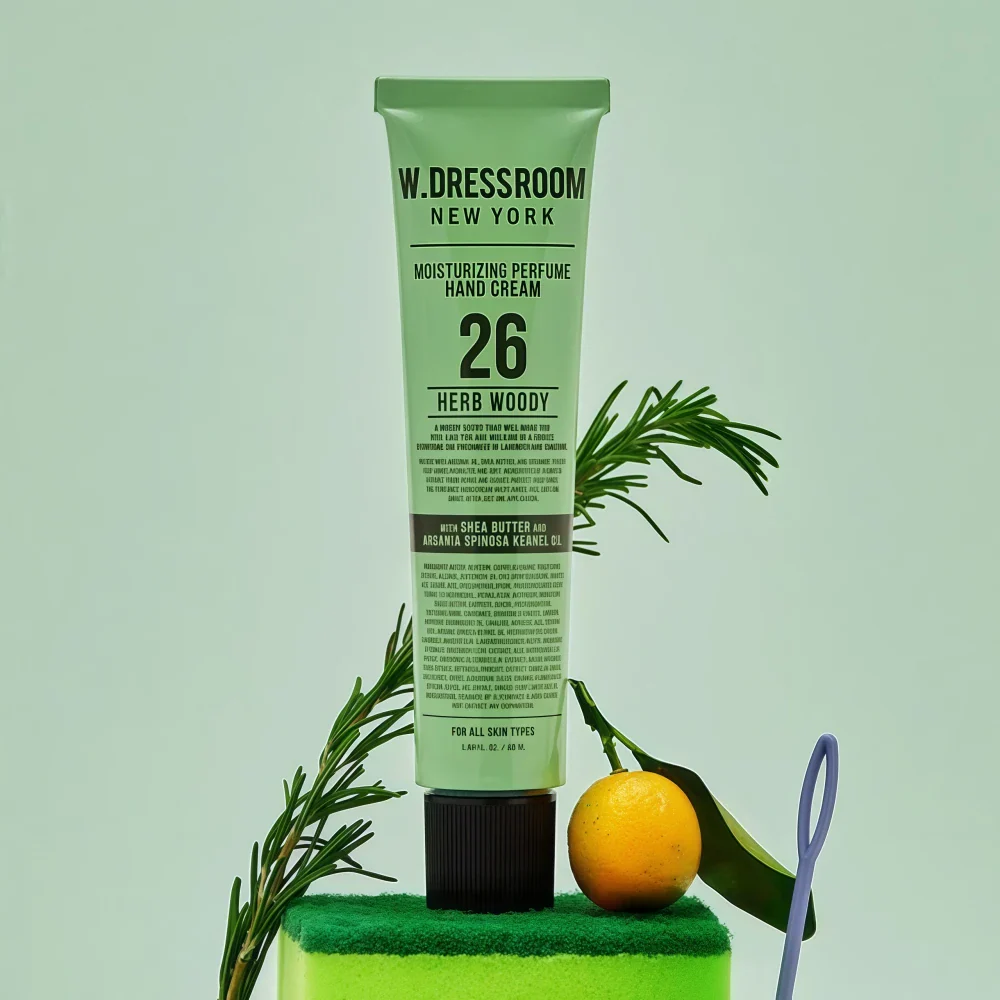 W DRESSROOM Moisturizing Perfume Hand Cream 26 Herb Woody