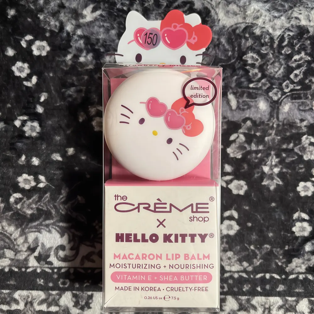 THE CREME SHOP Macaron Lip Balm Hello Kitty Strawberry Milkshake