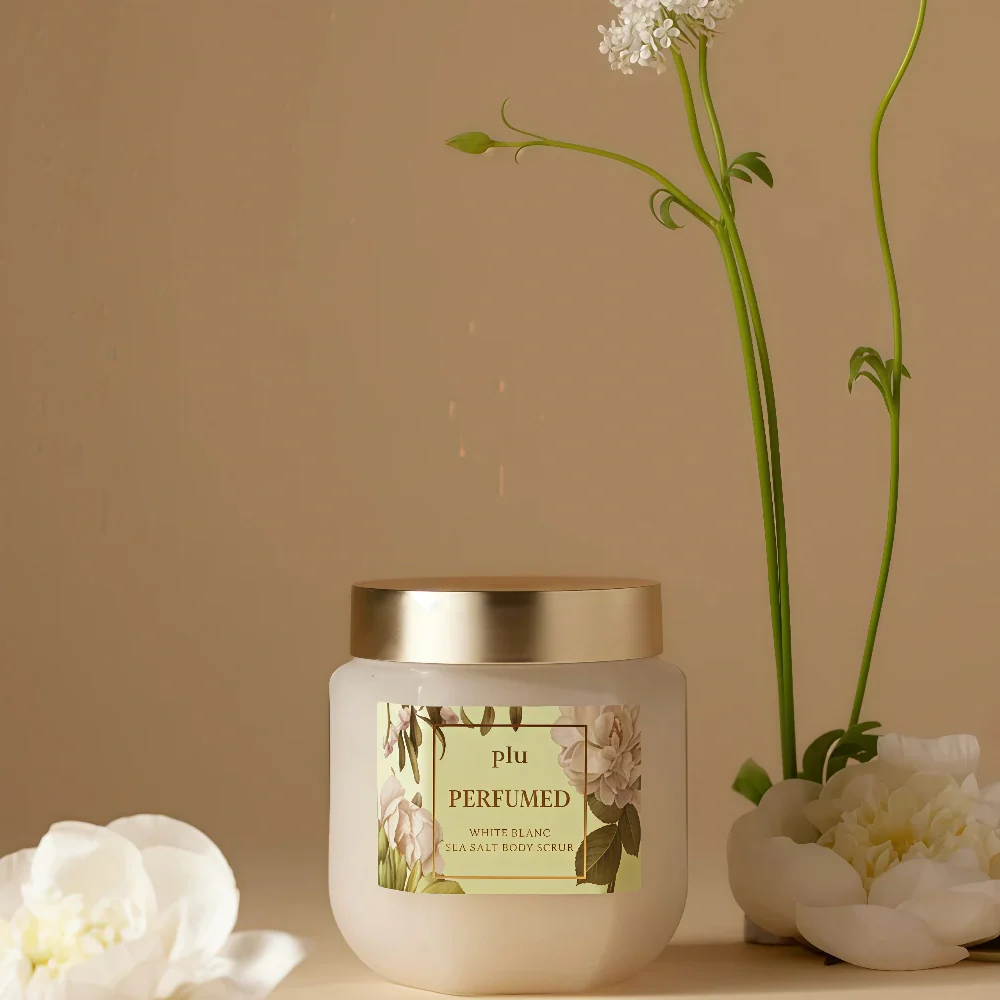 PLU Perfumed Sea Salt Body Scrub White Blanc 500g