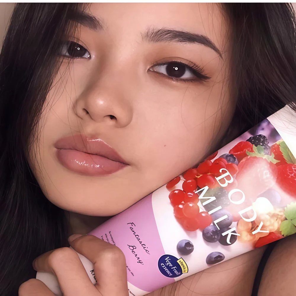 KRACIE Aroma Resort Body Milk Fantastic Berries 200g