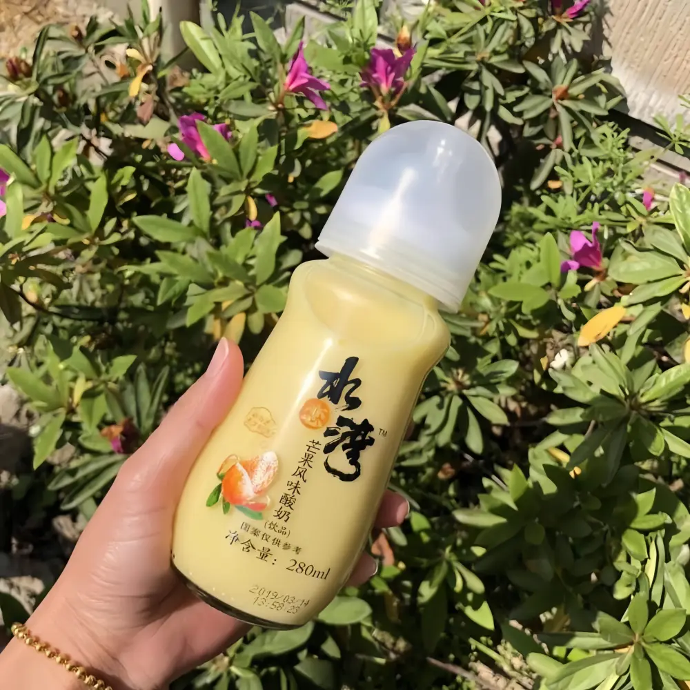 SHUILIANWAN Yogurt Drink (Mango Flavor) 280ml