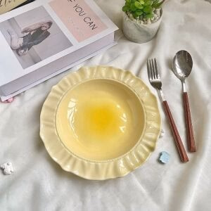 Cute Blush Gradient Ceramic Plate with Ruffled Edges - Yellow