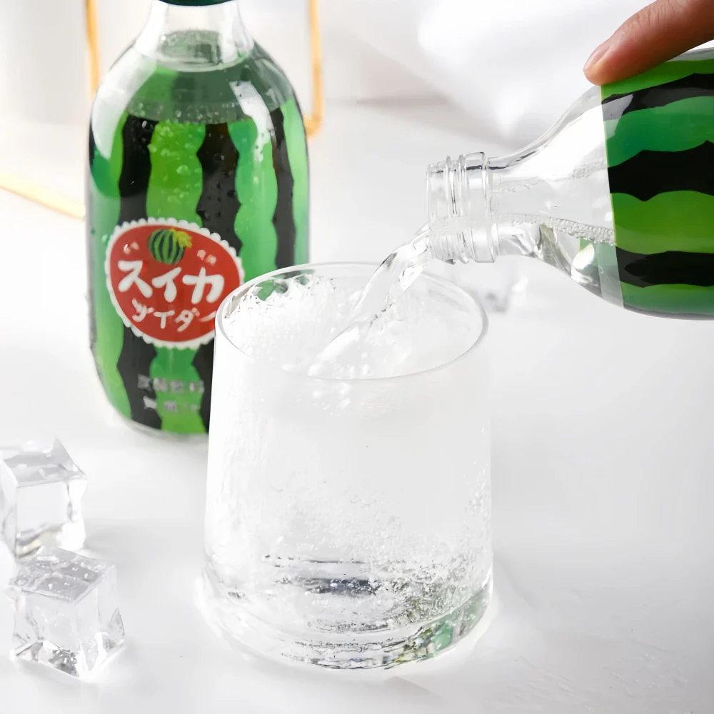 Beverage TOMOMASU Carbonated Water Melon Juice 300ml