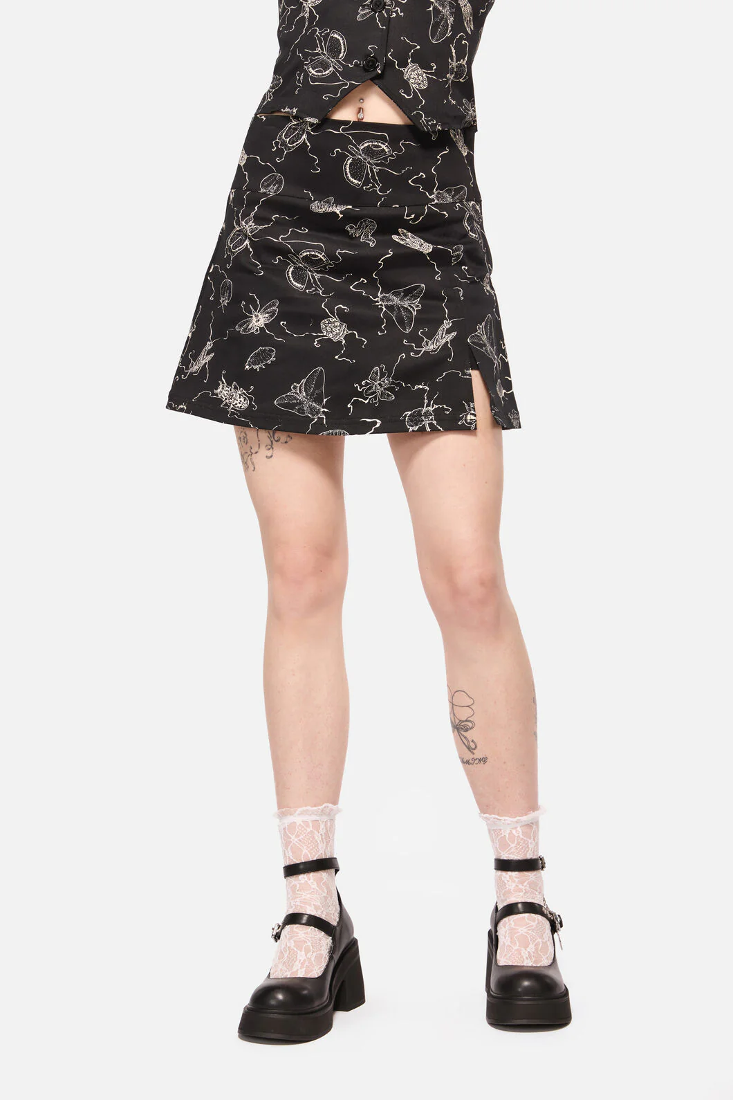 Dark Pieridae Print Skort