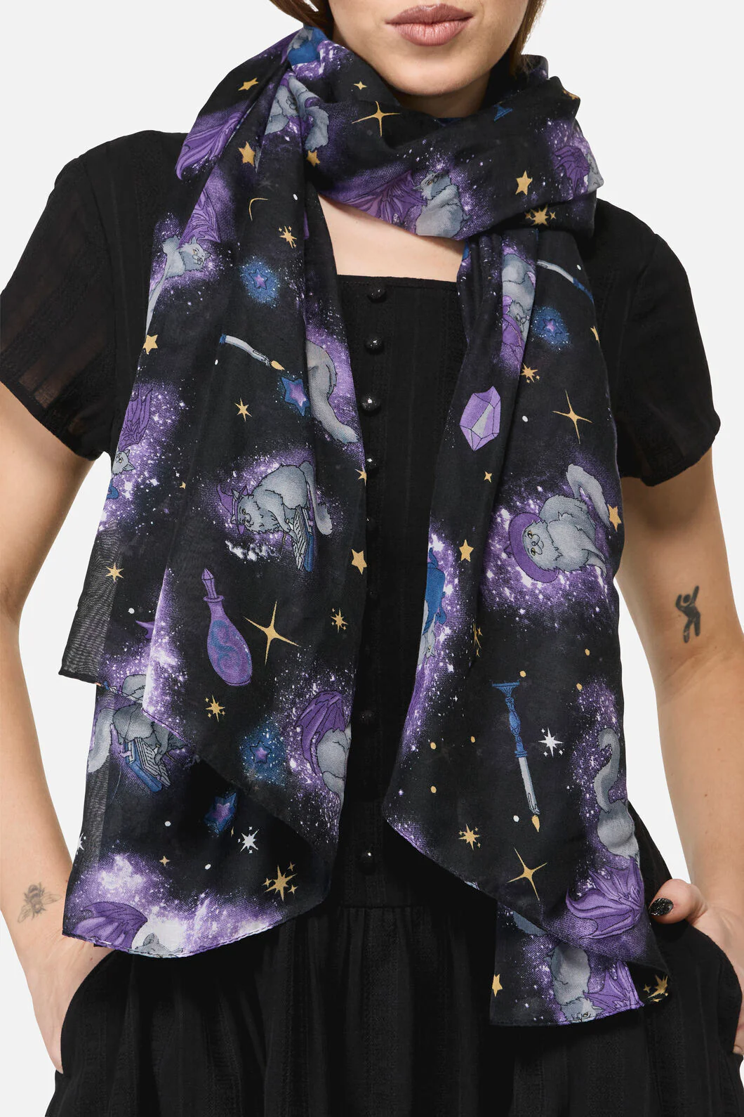 Witches Familiar Scarf