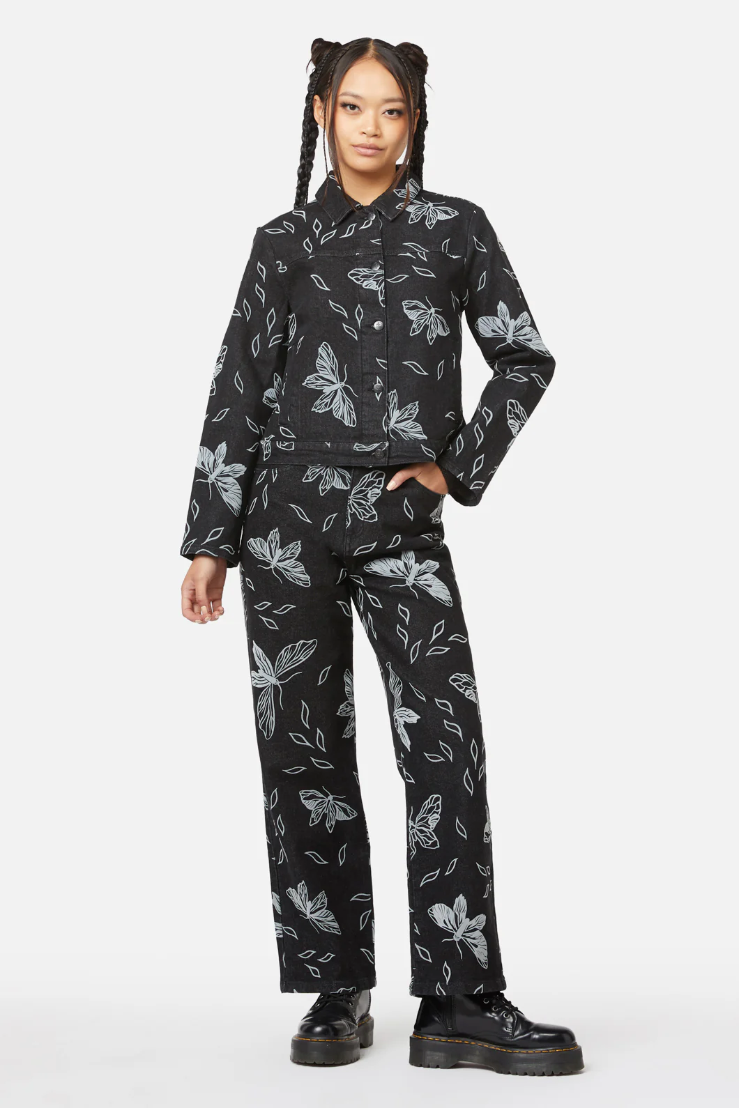 Larvae Flocked Jacket