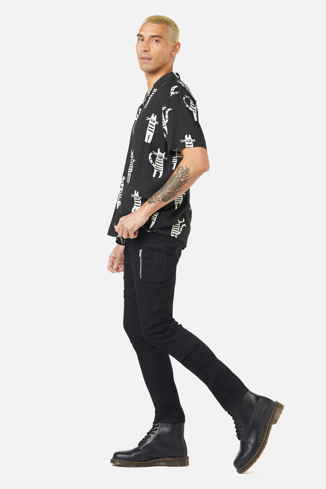 Peculiar Puss SS Shirt