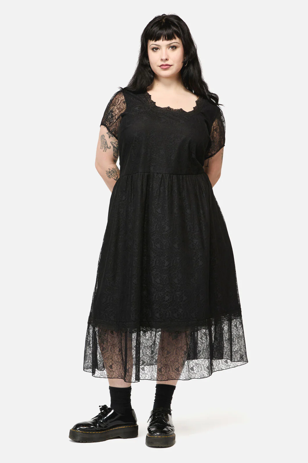 Curve Forgotten City Lace Dress