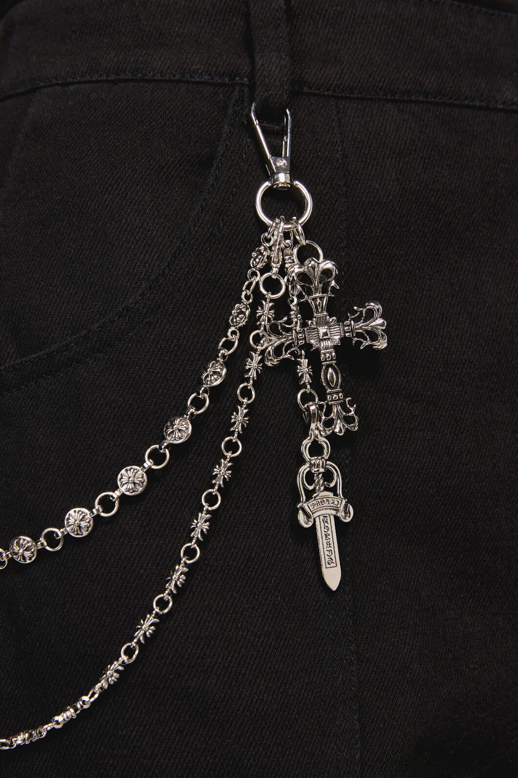 Dagger & Cross Chain