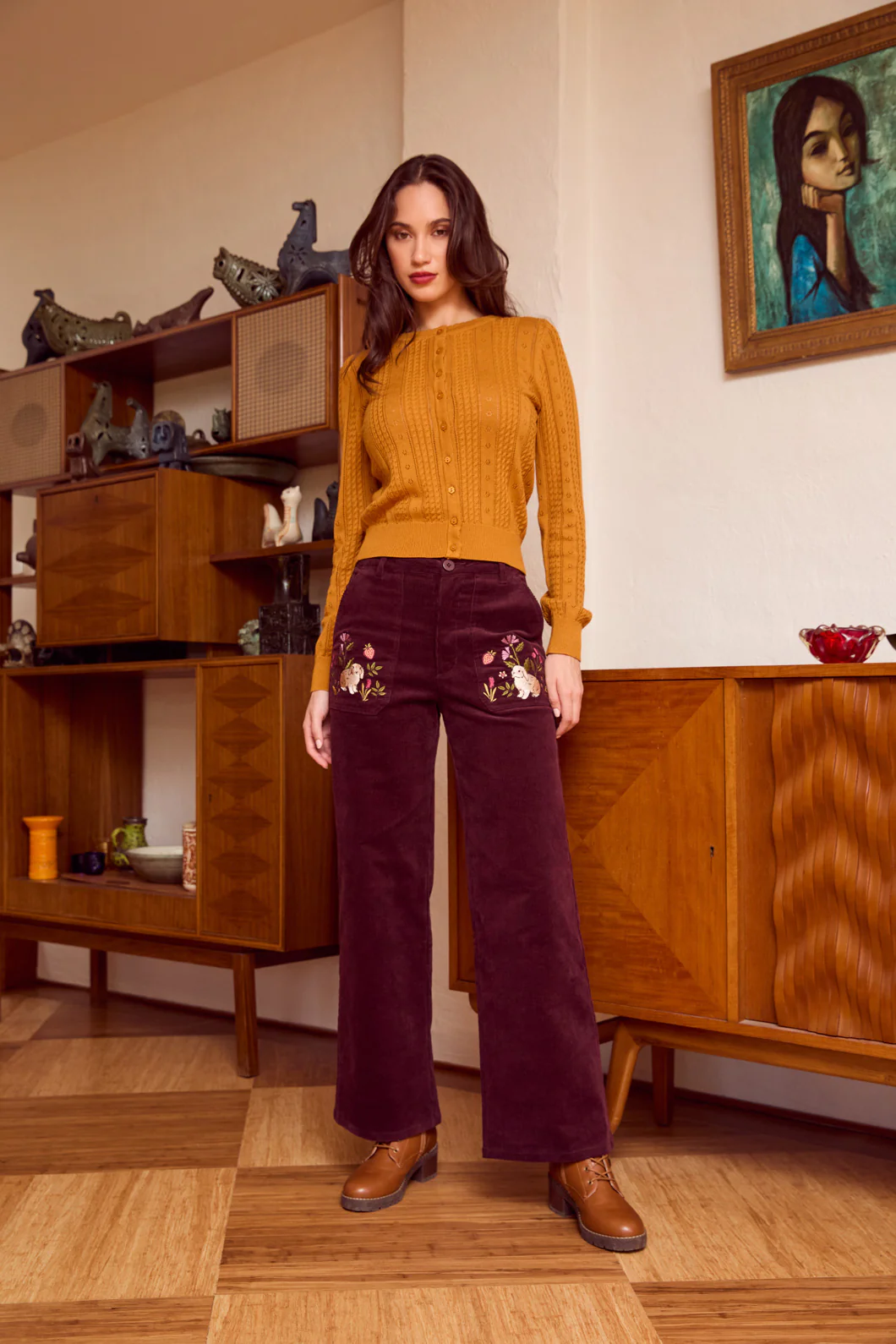 Rabbit Embroidered Cord Jean