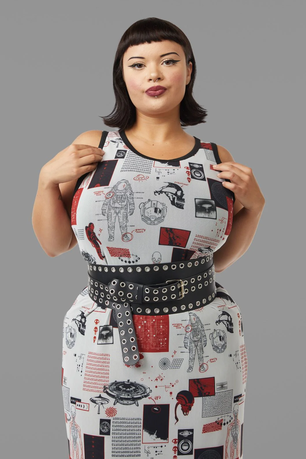 Silver Eyelet Waist Belt