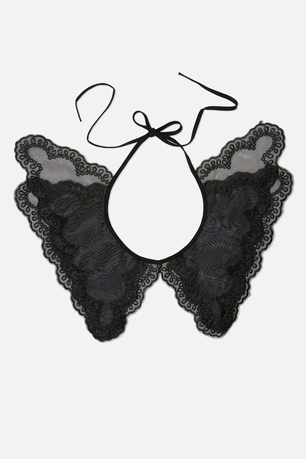 Black Lace Collar