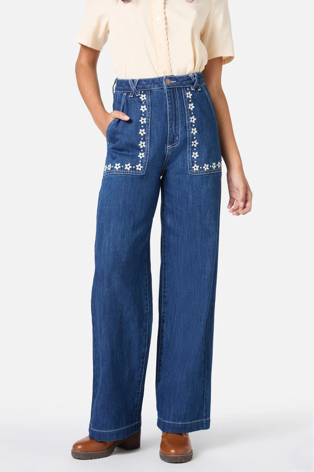 Meg Daisy Embroidered Jean
